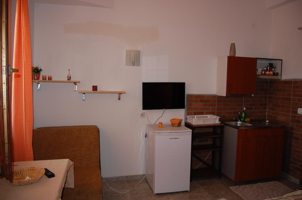 Apartments Sonja โอครีด ภายนอก รูปภาพ