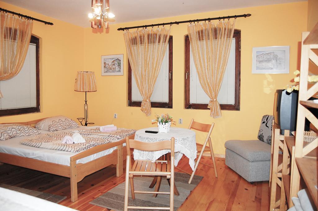Apartments Sonja โอครีด ภายนอก รูปภาพ