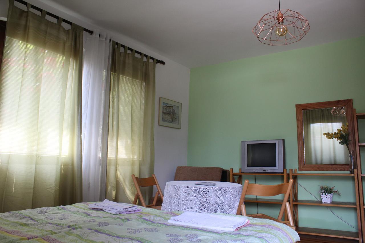 Apartments Sonja โอครีด ภายนอก รูปภาพ